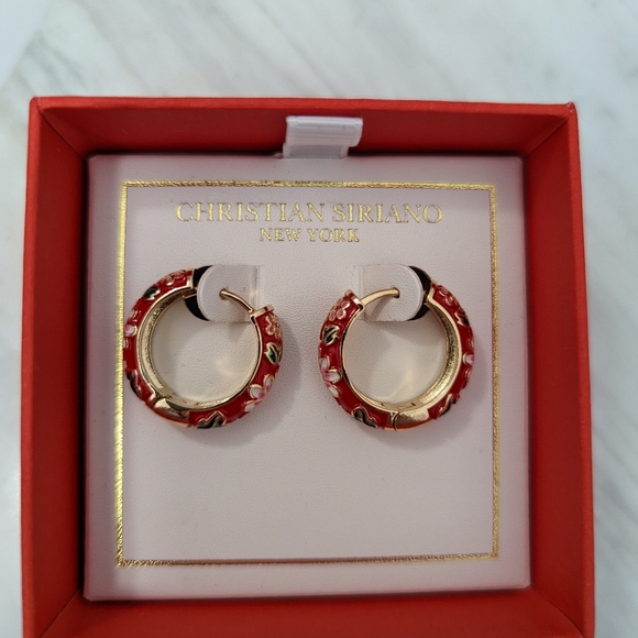 Earrings - Picture 2 of 4